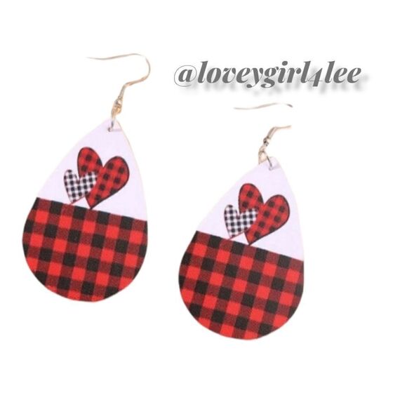 BUFFALO PAID HEART VEGAN LEATHER EARRINGS - Picture 3 of 6